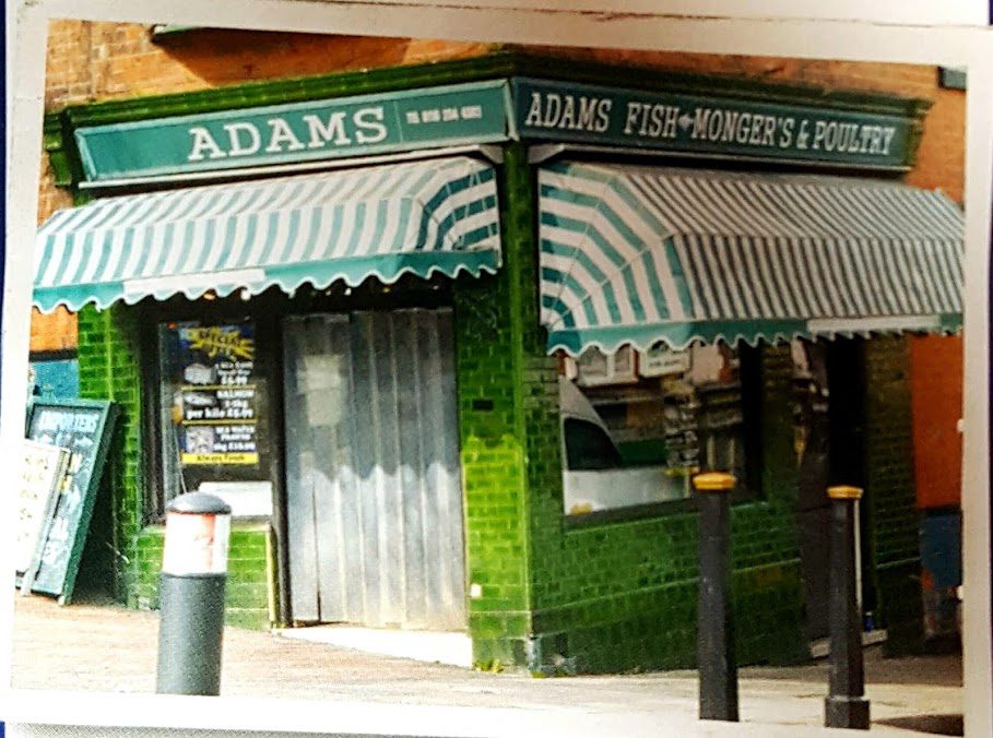 Contact Adams Fishmonger’s For Fresh and Frozen Seafood in UK